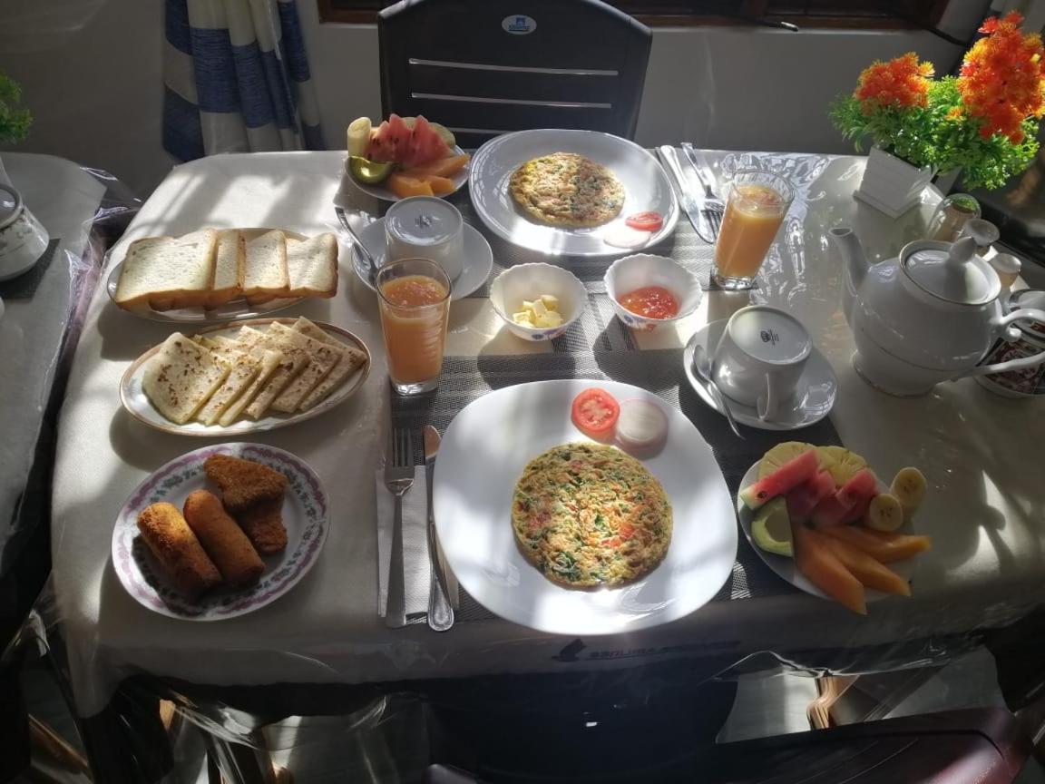 Lavendra Guset House 호텔 날라탄니야 외부 사진