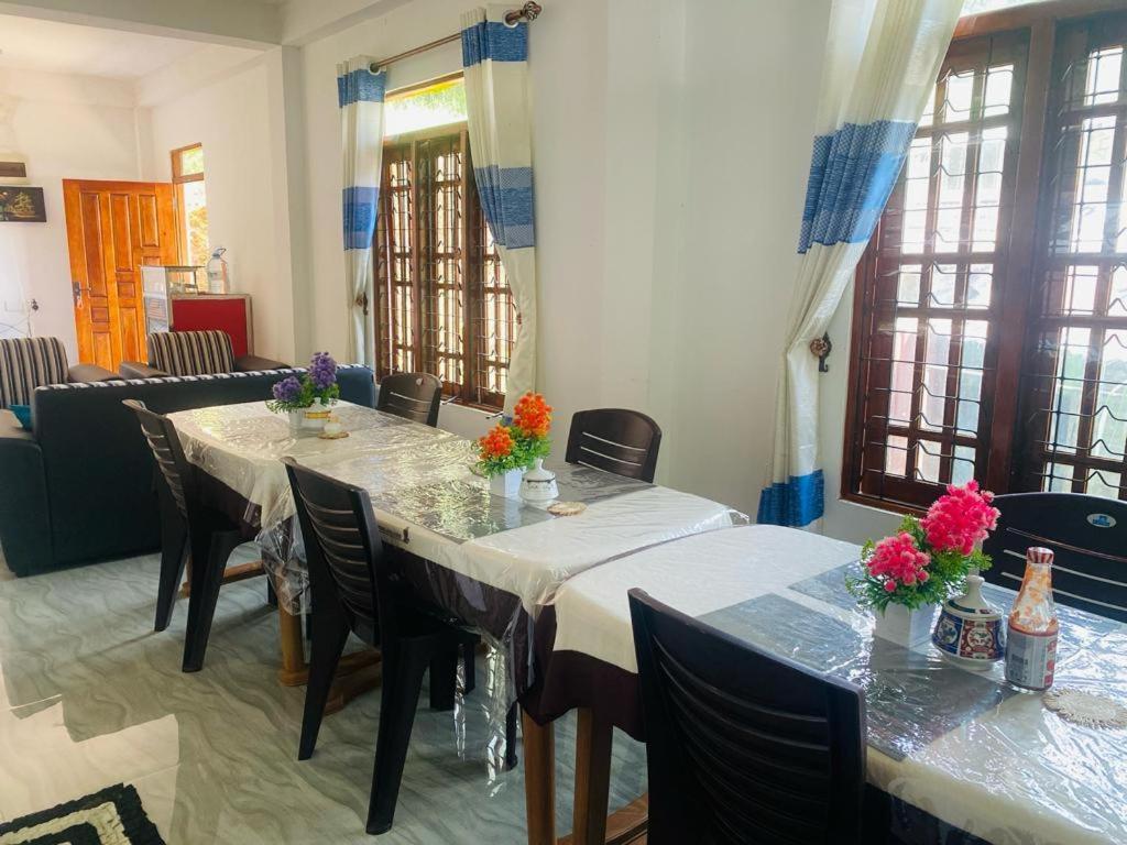 Lavendra Guset House 호텔 날라탄니야 외부 사진
