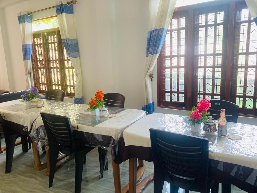 Lavendra Guset House 호텔 날라탄니야 외부 사진