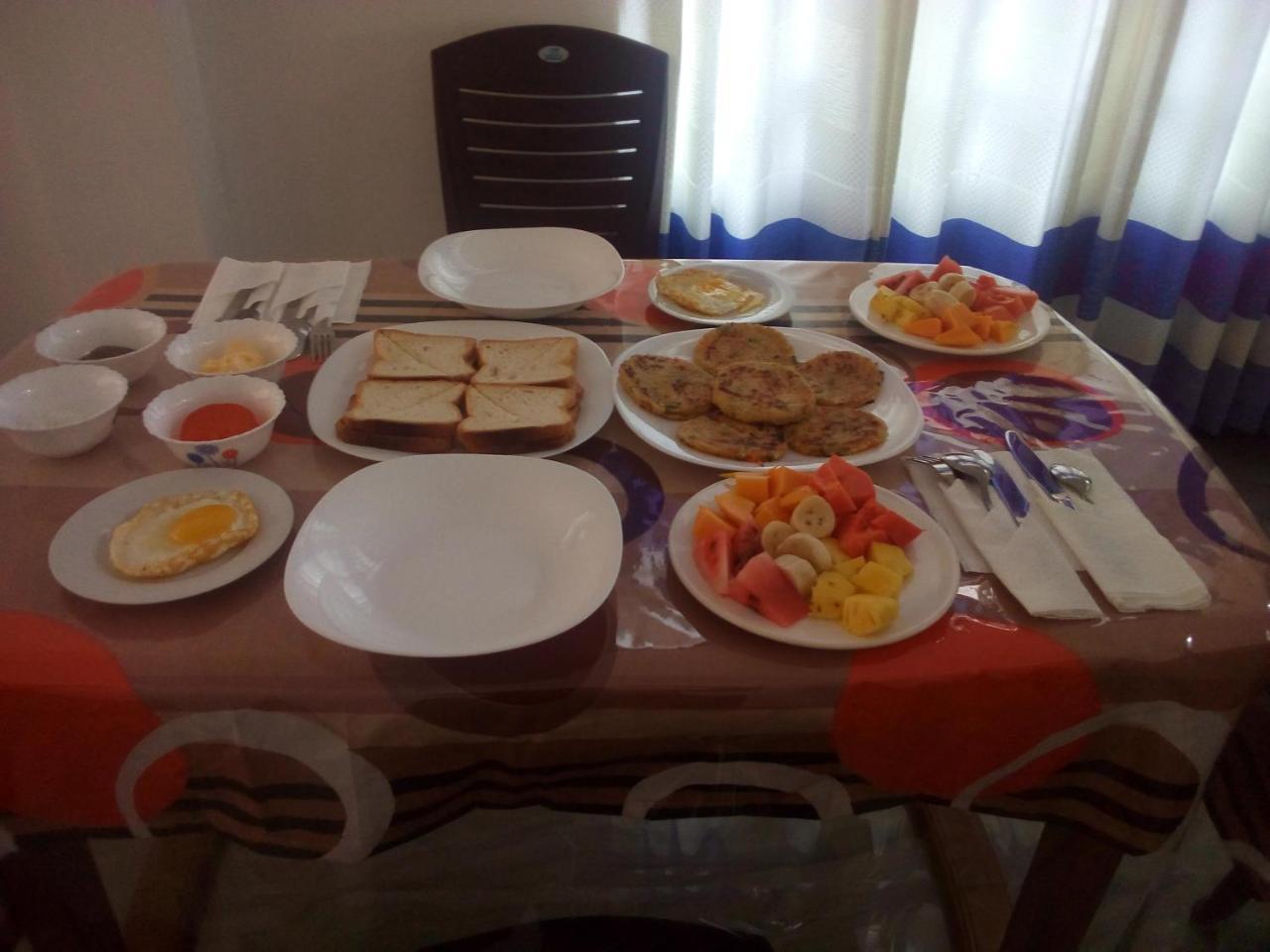 Lavendra Guset House 호텔 날라탄니야 외부 사진